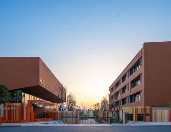 重庆鲁能滕芳小学景观
